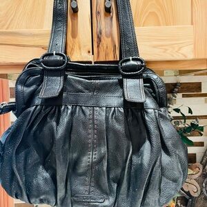 Vintage Cole Haan elegant,black leather bag.